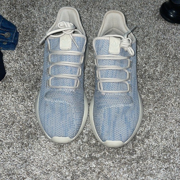 Adidas sneakers size 8.5 - Picture 4 of 4